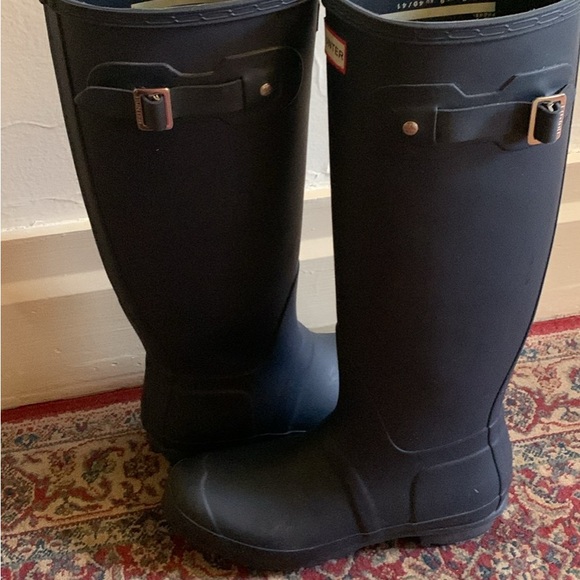 Hunter Classic Black Boots size 9 - Picture 2 of 4